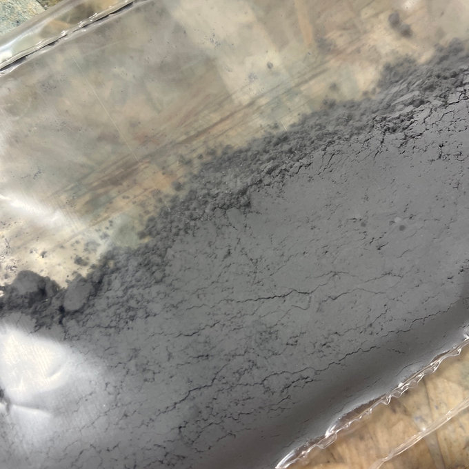 Vitrifiable (3ème feu) noir- 100g