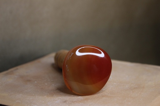 [0] "Agate" de polissage